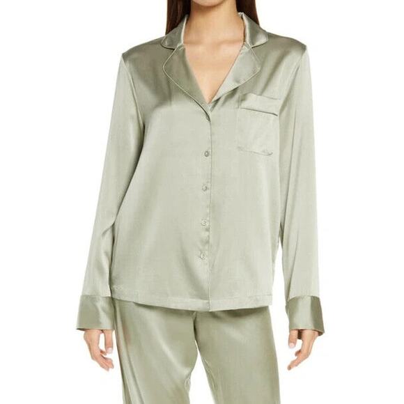 SKIMS Other - Skims Stretch Silk Button Up Top In Talc Green Sleep Pajama Stretch Plus Size 2X